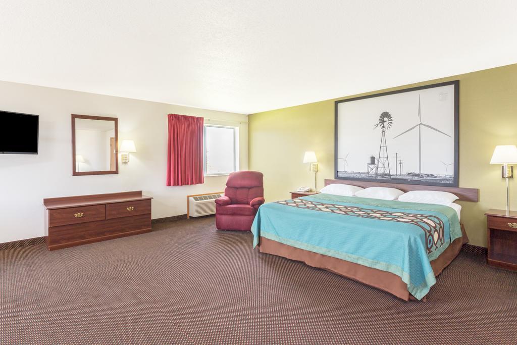 Super 8 By Wyndham Cresco Ia Hotel Buitenkant foto